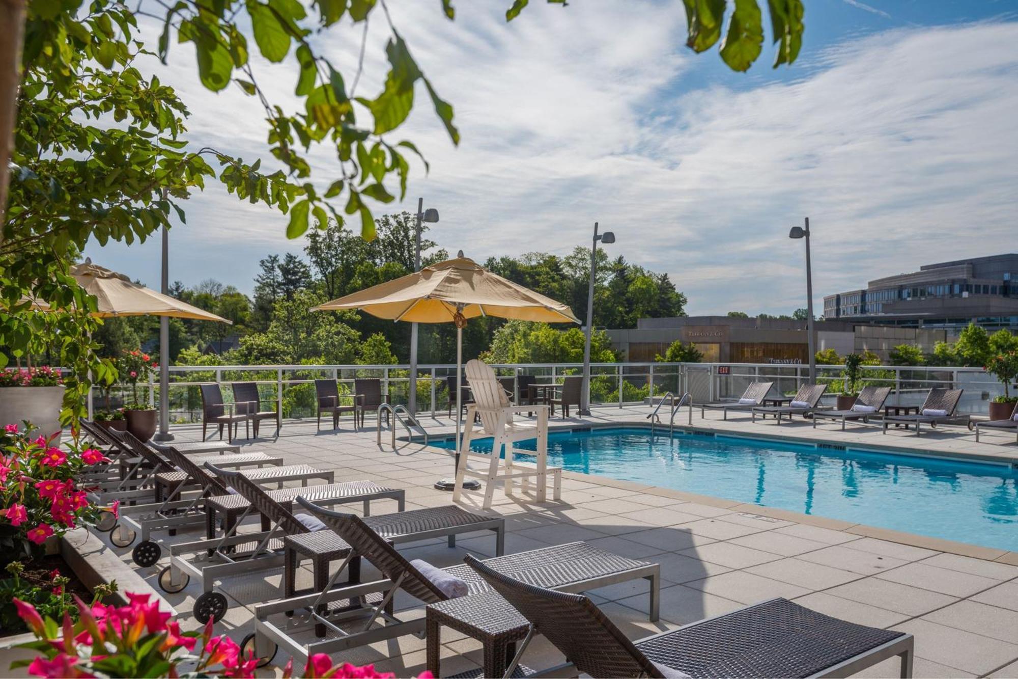 Hotel Courtyard By Marriott Bethesda Chevy Chase Esterno foto