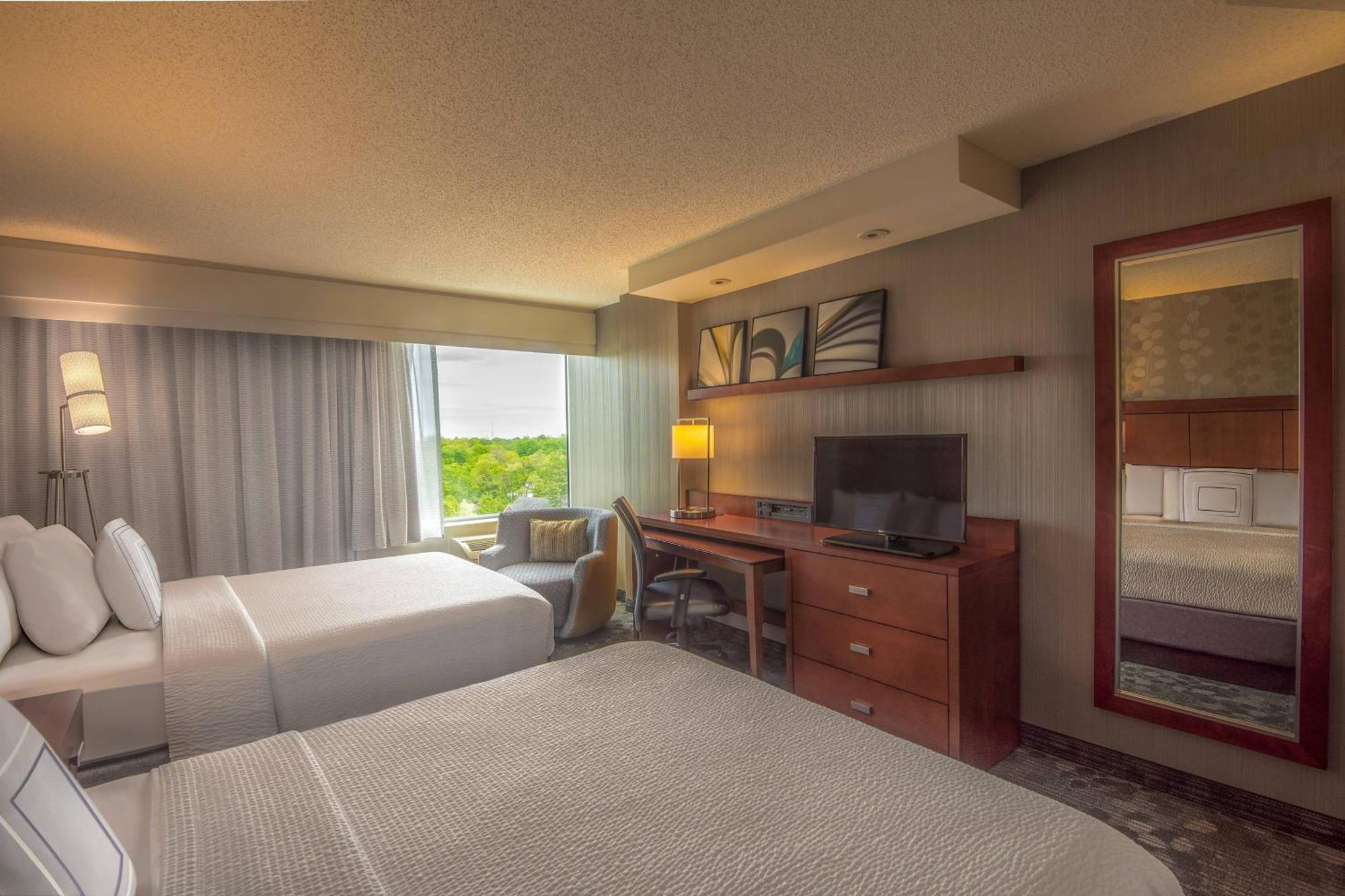 Hotel Courtyard By Marriott Bethesda Chevy Chase Esterno foto