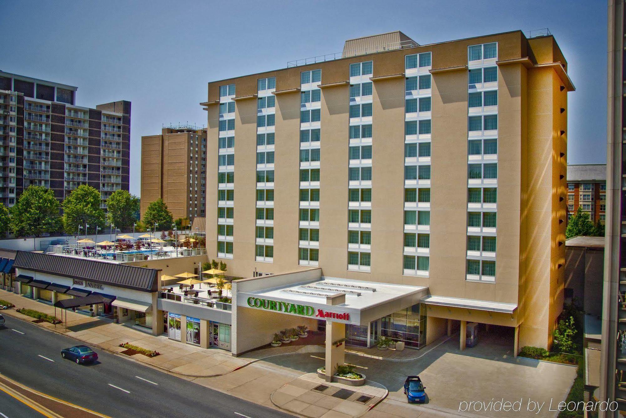 Courtyard By Marriott Bethesda Chevy Chase Hotel Esterno foto