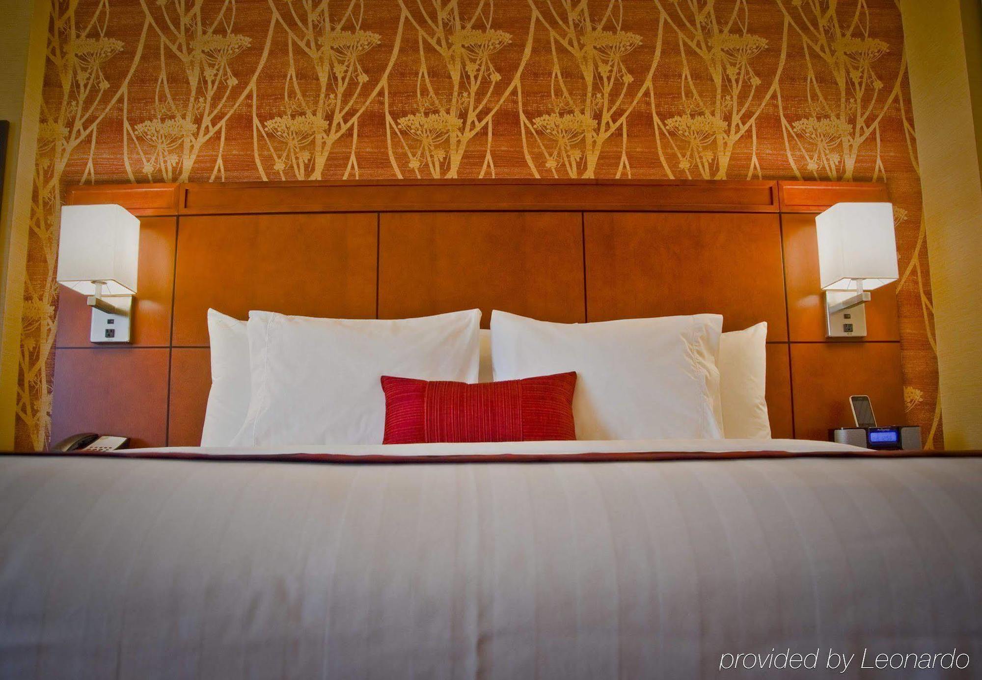 Hotel Courtyard By Marriott Bethesda Chevy Chase Esterno foto