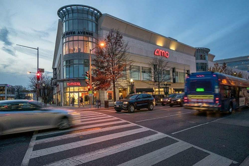 Courtyard By Marriott Bethesda Chevy Chase Hotel Esterno foto